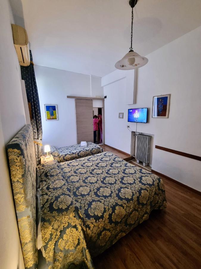 Casa Peron Hotel