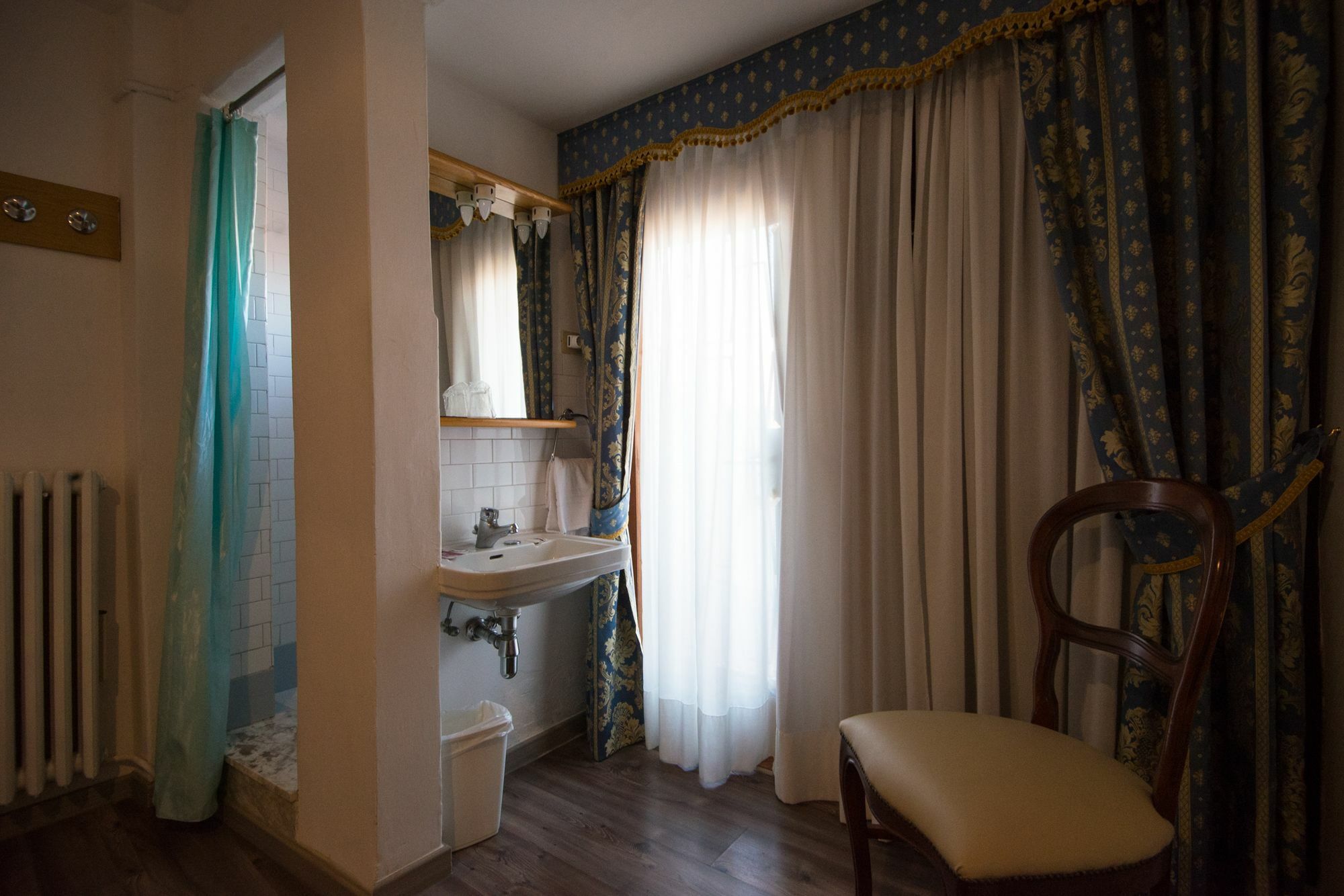 Casa Peron *